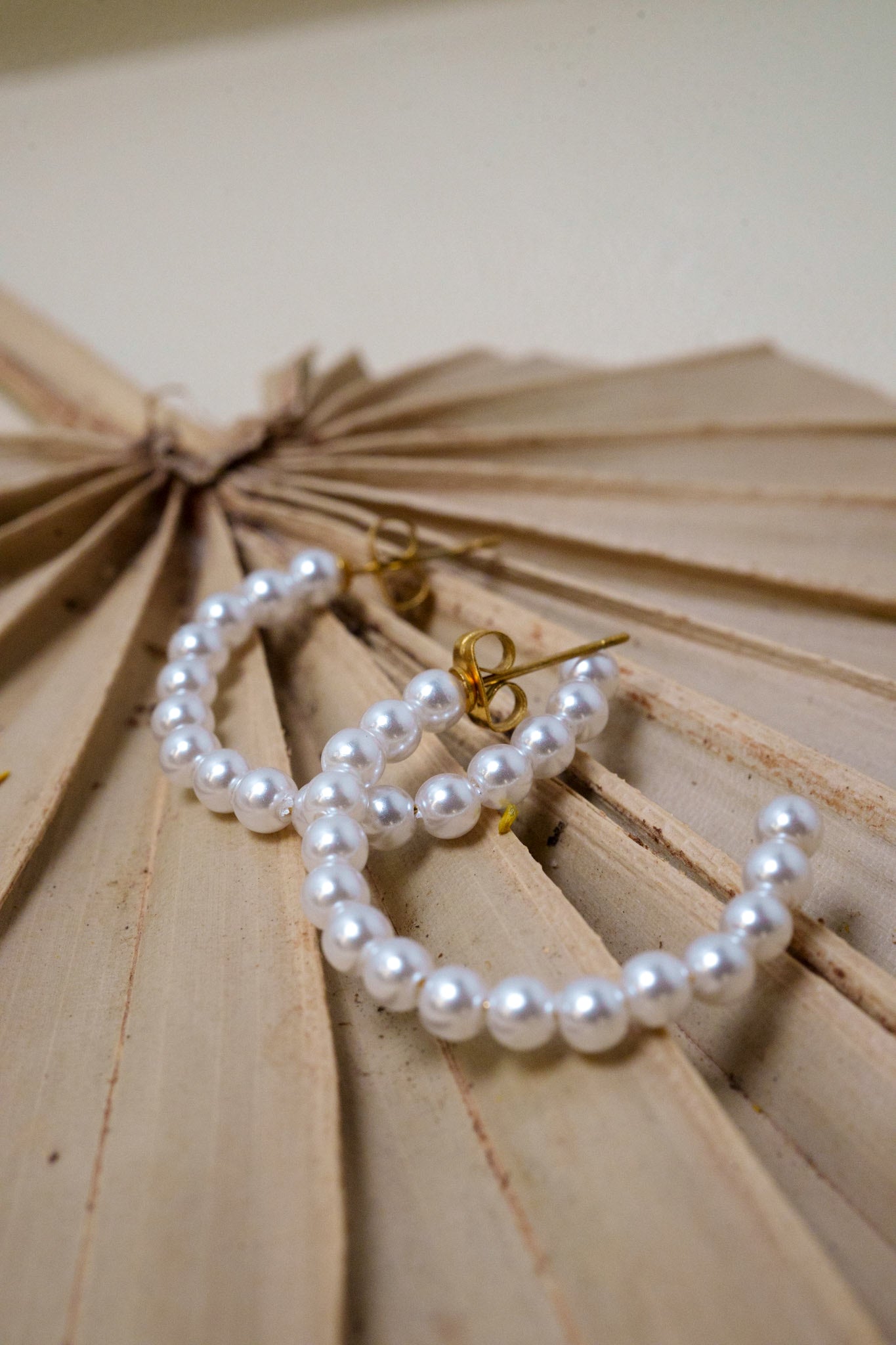 Pearl Hoop